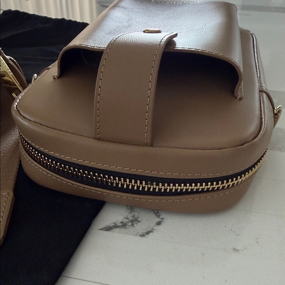 Bandolier Dillon Crossbody Bag - Picture 12 of 14